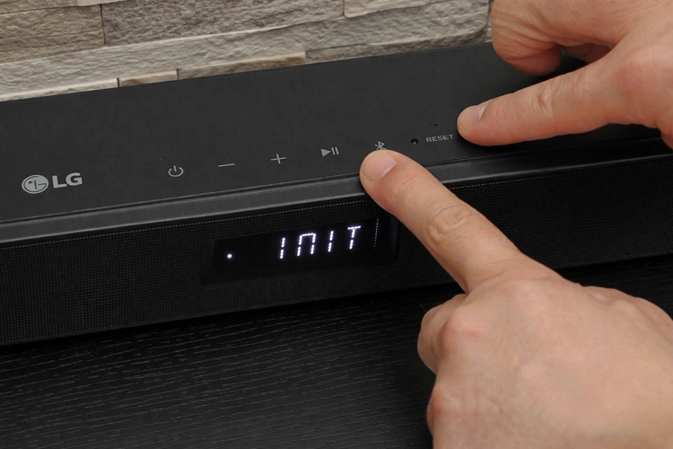 how to reset LG soundbar using the reset button and remote control