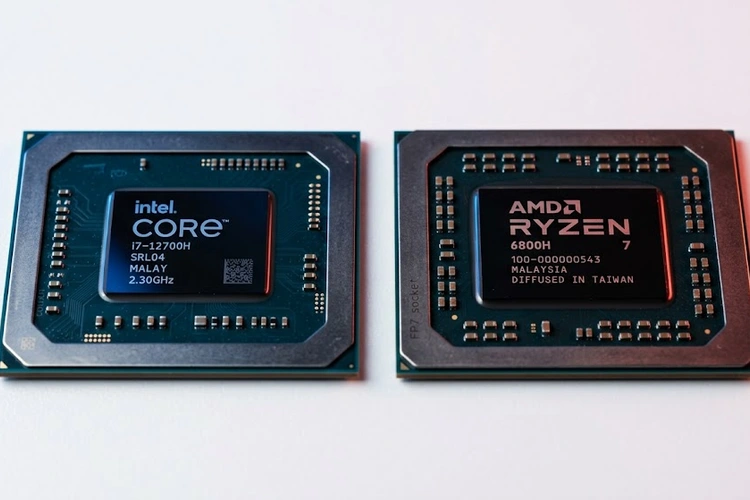 Intel vs AMD laptop processor chips side by side comparison